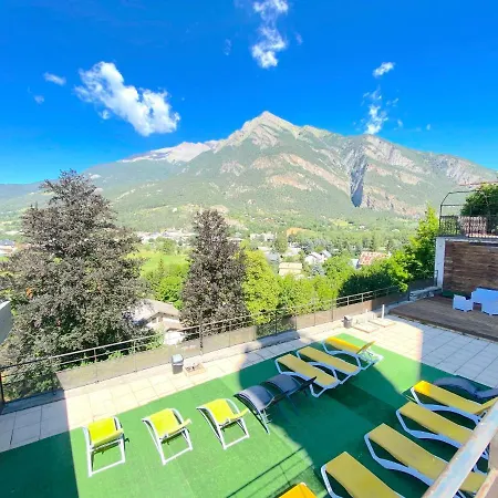 T3 Avec Vue Sur Les Montagnes - Piscine - Sauna Apartment